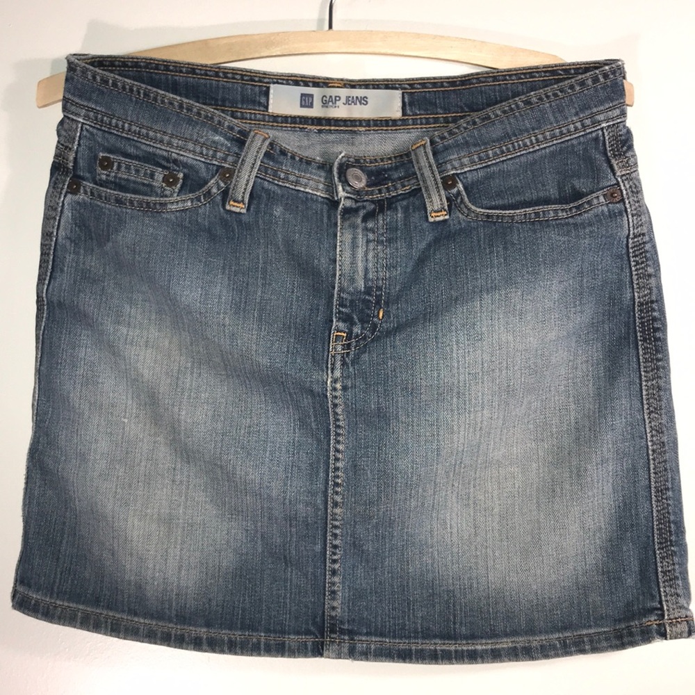 Gap denim mini skirt
